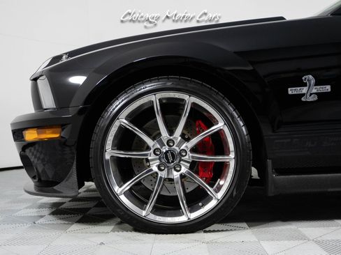 Used 2007 Ford Mustang Shelby GT500 RWD image 4
