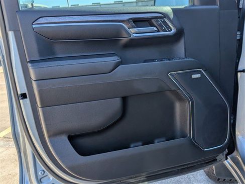 Certified 2024 Chevrolet Silverado 1500 LTZ w/ LTZ Convenience Package II image 12