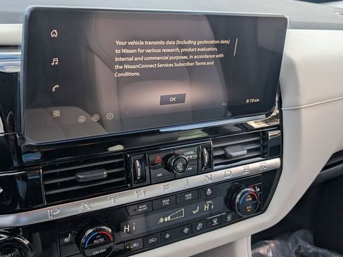 New 2026 Nissan Pathfinder SL FWD image 15