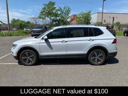 Used 2019 Volkswagen Tiguan SEL AWD/4WD image 2