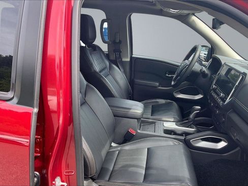Certified 2025 Nissan Frontier SL AWD/4WD image 7