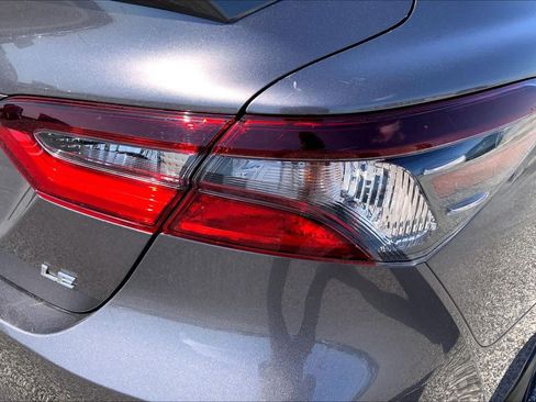 Used 2024 Toyota Camry LE FWD image 30