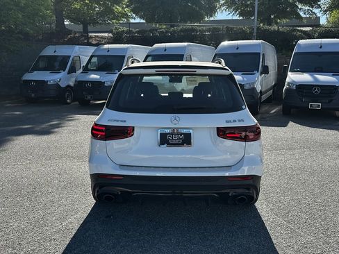 New 2025 Mercedes-Benz GLB 35 AMG 4MATIC image 7