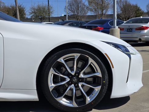 Used 2018 Lexus LC 500 Coupe image 9