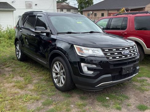 Used 2017 Ford Explorer Limited AWD/4WD image 7