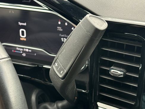 Used 2024 GMC Sierra 1500 SLT image 20