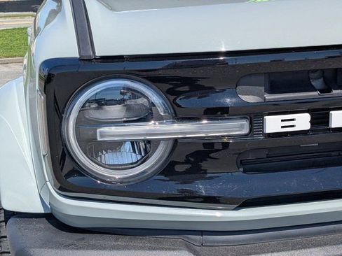 Used 2023 Ford Bronco Outer Banks AWD/4WD image 10