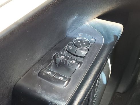 Used 2016 Lincoln MKX Premiere FWD image 16