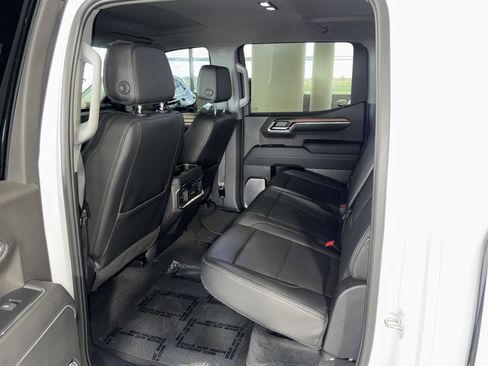Used 2024 GMC Sierra 1500 Denali RWD image 14
