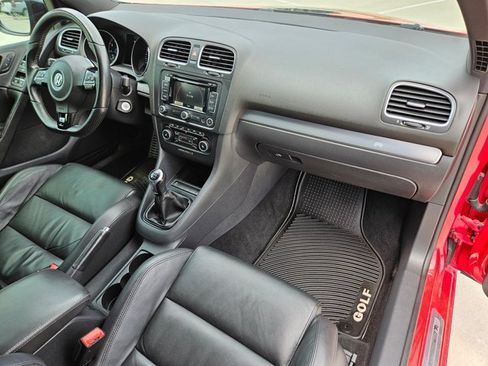 Used 2012 Volkswagen Golf R 4-Door AWD/4WD image 23