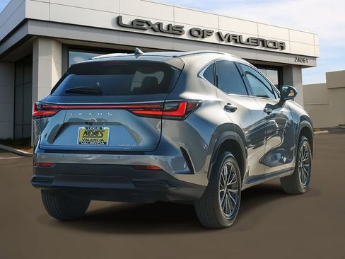 Used 2026 Lexus NX 350h AWD w/ Accessory Package (Z2) image 4