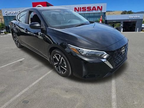 Used 2025 Nissan Sentra SV w/ All-Weather Package FWD image 5