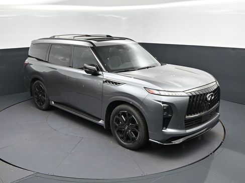 New 2026 INFINITI QX80 4WD image 1