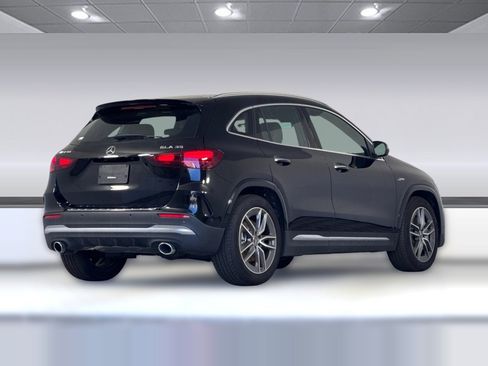 New 2025 Mercedes-Benz GLA 35 AMG 4MATIC image 9