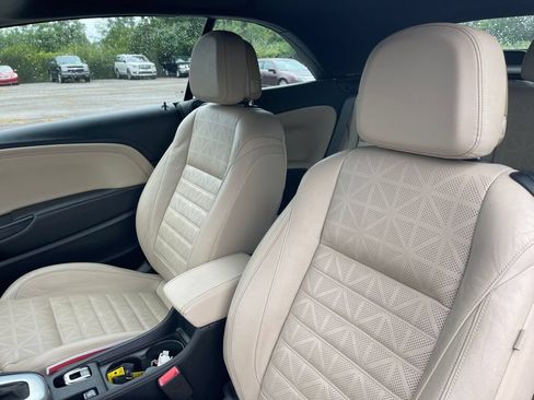 Used 2019 Buick Cascada Sport Touring FWD image 6