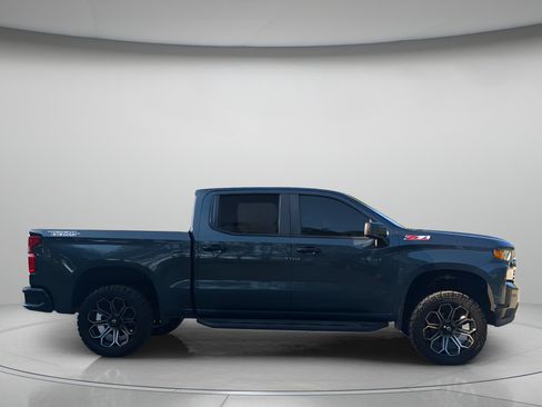 Used 2019 Chevrolet Silverado 1500 Custom Trail Boss w/ Custom Convenience Package AWD/4WD image 39