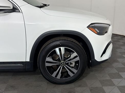 Used 2026 Mercedes-Benz GLA 250 4MATIC image 13