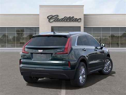 New 2024 Cadillac XT4 Luxury w/ Cold Weather Package image 4