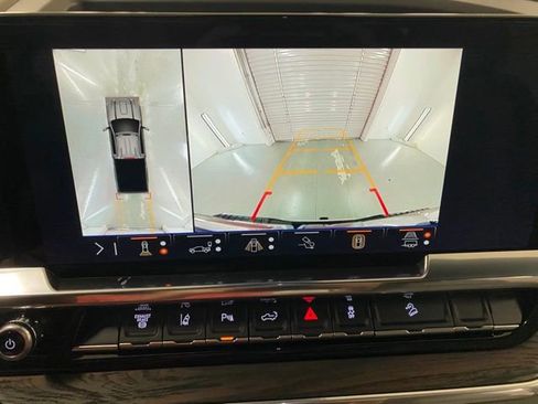 New 2025 GMC Sierra 2500 SLT w/ SLT Premium Package image 23