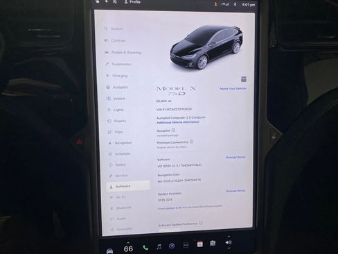 Used 2018 Tesla Model X image 13