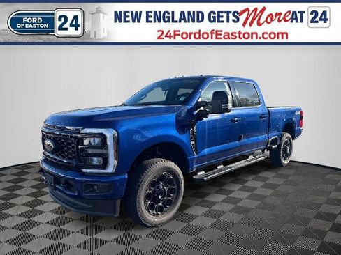 New 2026 Ford F250 XLT w/ XLT Premium Package AWD/4WD image 1