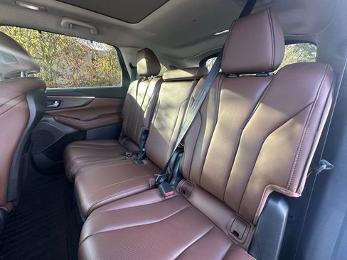 Used 2023 Acura MDX SH-AWD w/ Advance Package image 18