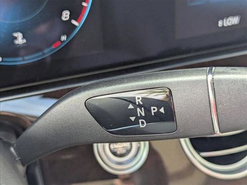 Used 2023 Mercedes-Benz E 350 4MATIC Sedan image 12