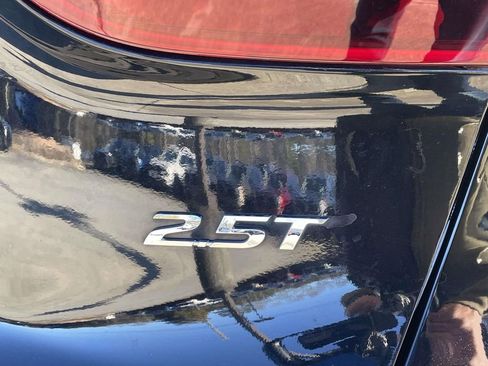 Used 2022 Hyundai Santa Fe Limited image 8