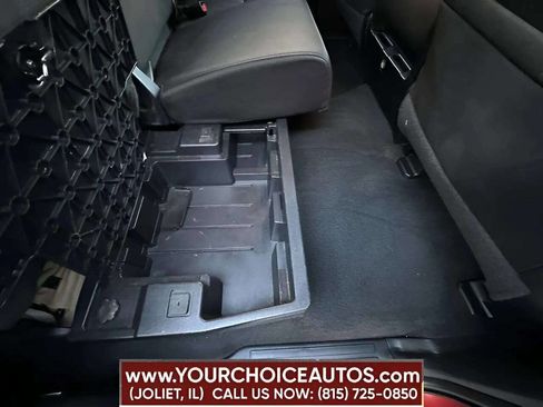 Used 2018 Toyota Tundra SR5 AWD/4WD image 17