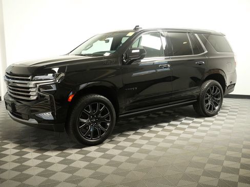 Used 2023 Chevrolet Tahoe High Country AWD/4WD image 9
