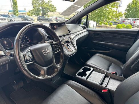 Used 2025 Honda Odyssey Sport-L image 10