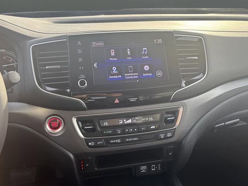 Certified 2023 Honda Ridgeline RTL image 9