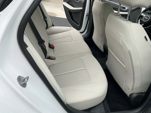 Certified 2025 Hyundai Sonata SE image 16