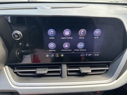 Used 2024 Chevrolet Trax LS w/ LS Convenience Package image 29