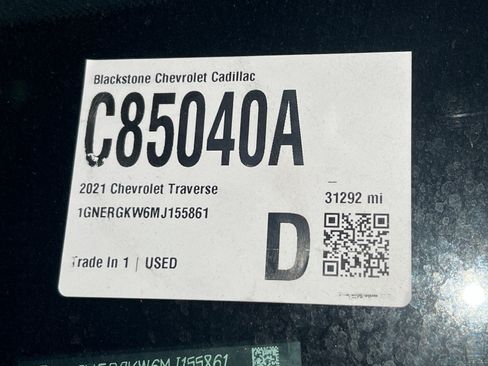 Used 2021 Chevrolet Traverse LT FWD image 3