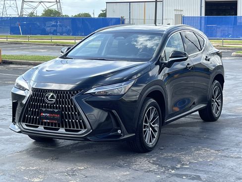 Used 2024 Lexus NX 350h AWD w/ Vision Package image 5