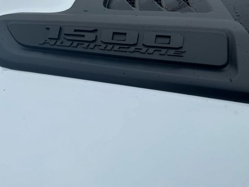 New 2026 RAM 1500 Laramie AWD/4WD image 17