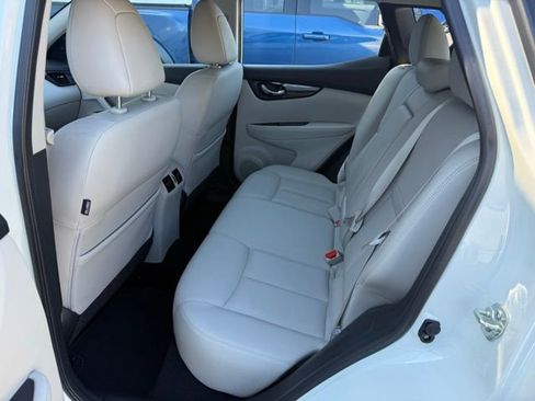 Used 2019 Nissan Rogue Sport SL image 23