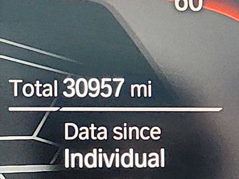 Used 2023 BMW X6 xDrive40i w/ M Sport Package image 18