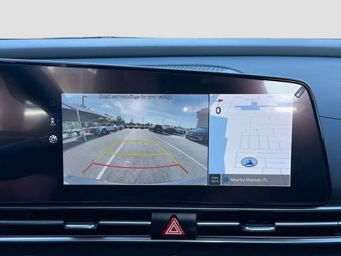 Certified 2025 Hyundai Elantra SEL image 13