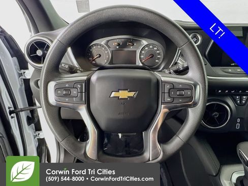 Used 2022 Chevrolet Blazer LT AWD/4WD image 8