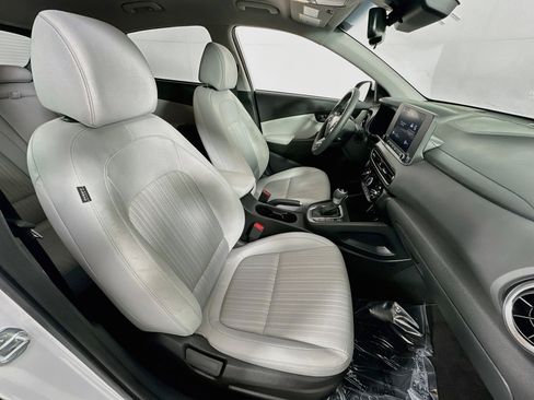 Used 2023 Hyundai Kona SEL image 25