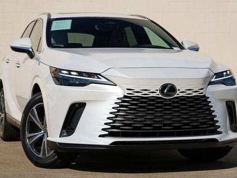 Used 2024 Lexus RX 350 Premium w/ Convenience Package AWD/4WD image 4