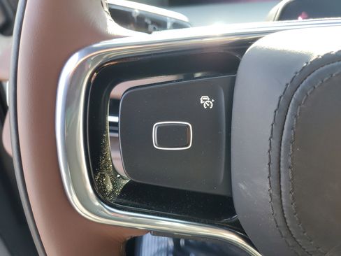 New 2026 Lincoln Navigator Reserve image 17