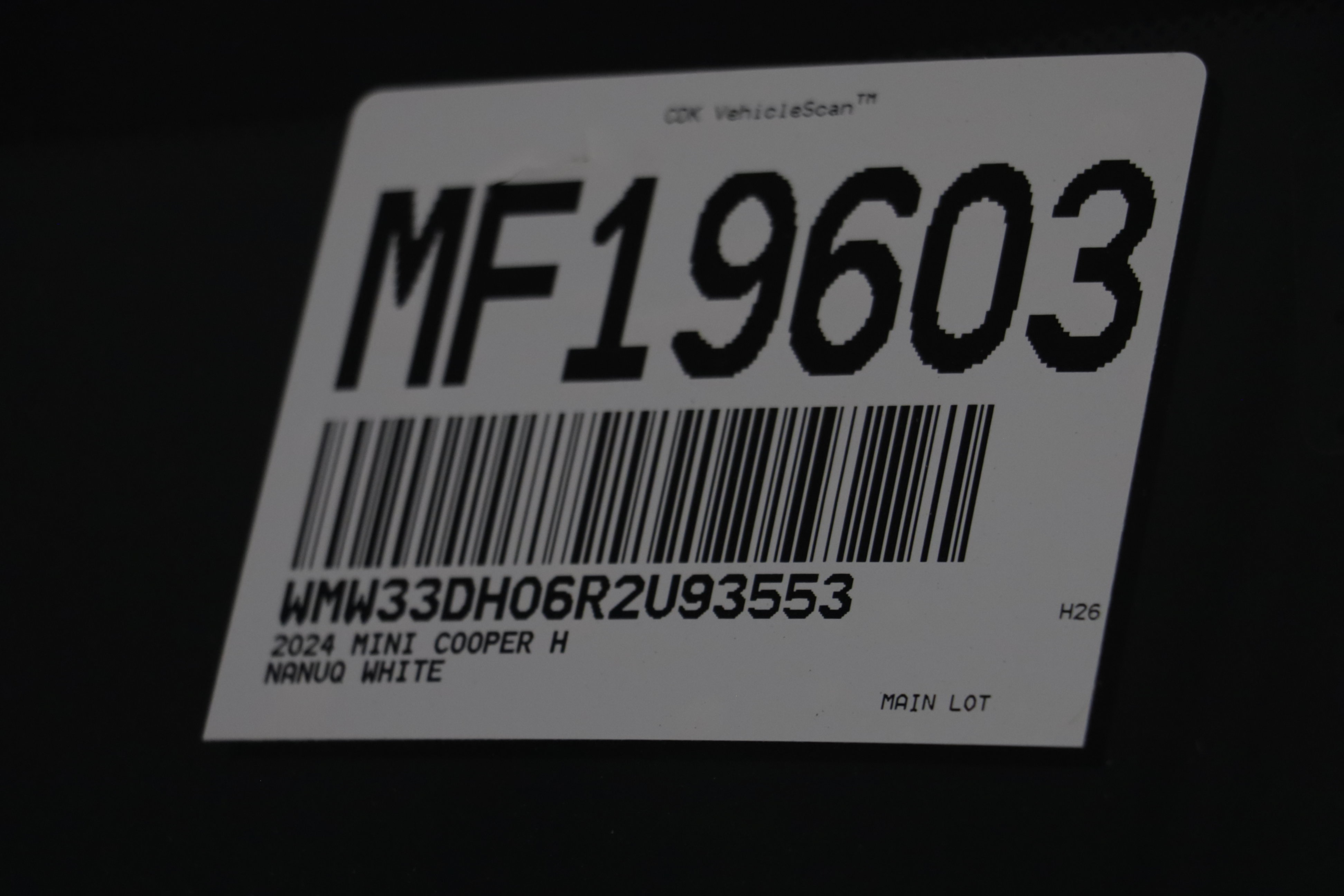 Certified 2024 MINI Cooper 2-Door Hardtop FWD image 25