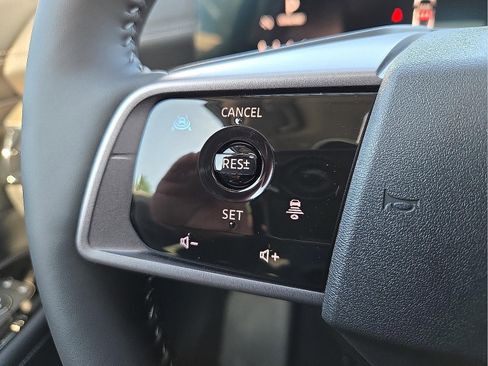 New 2025 Nissan Murano SL image 19