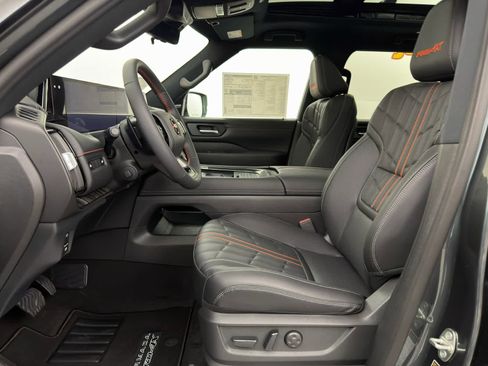 New 2026 Nissan Armada PRO-4X AWD/4WD image 14