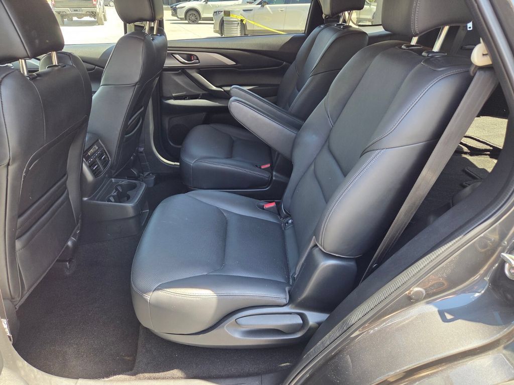 Used 2023 MAZDA CX-9 Touring Plus AWD/4WD image 7