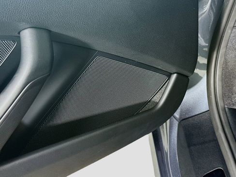 Used 2025 Porsche 911 Carrera T image 20