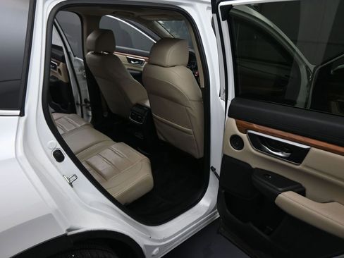 Used 2020 Honda CR-V Touring image 45